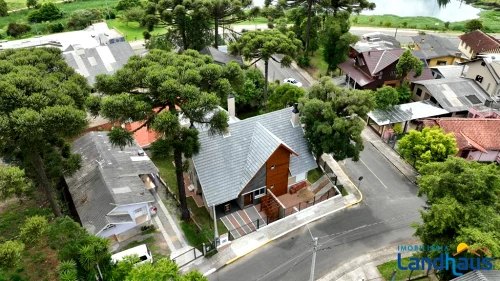 Casa / Sobrado à venda em ., Canela