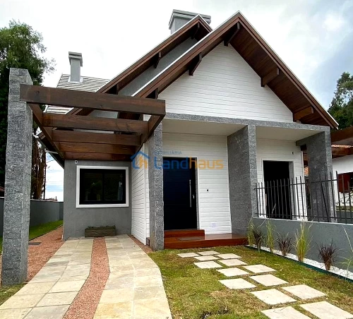 Casa / Sobrado à venda em Hortênsias, Canela
