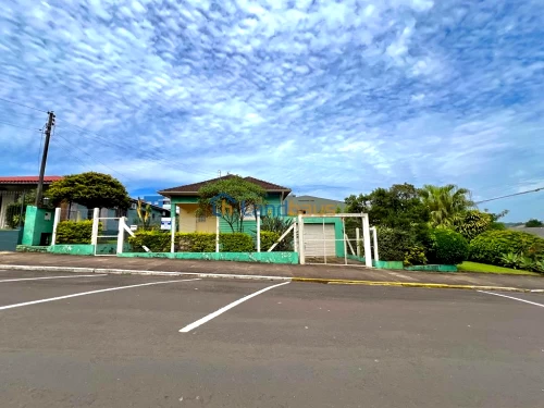 Casa / Sobrado à venda em Centro, Ivoti