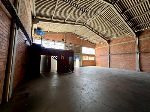 Prédio / Pavilhão à venda em Ouro Branco, Novo Hamburgo