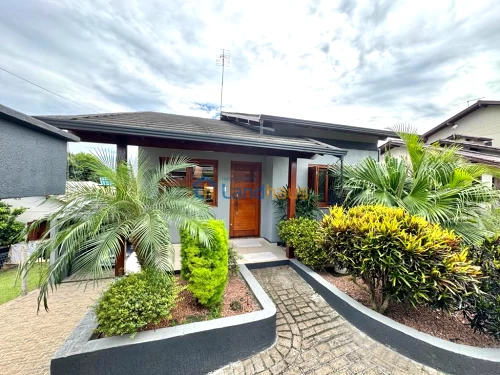 Casa / Sobrado à venda em Bom Jardim, Ivoti