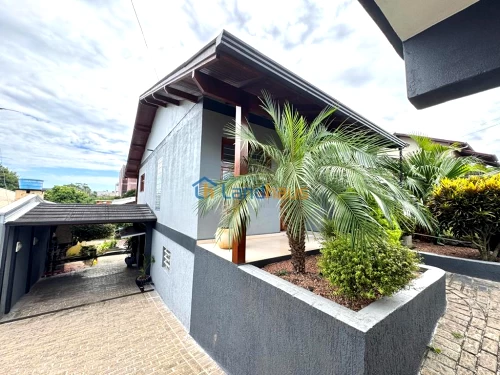 Casa / Sobrado à venda em Bom Jardim, Ivoti