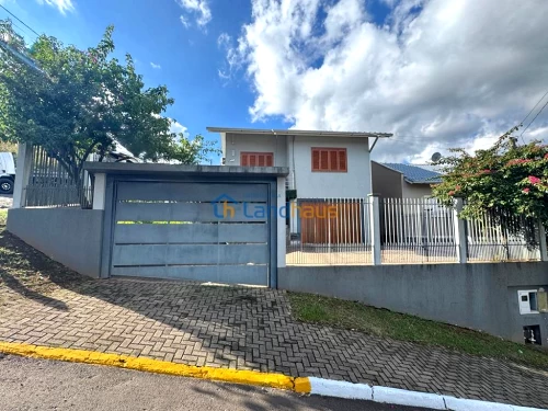 Casa / Sobrado à venda em Jardim Bühler, Ivoti