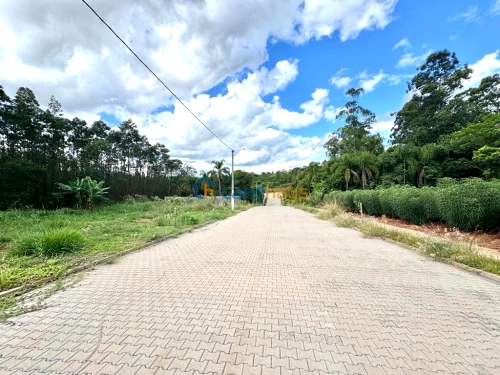Terreno à venda em Concórdia, Ivoti