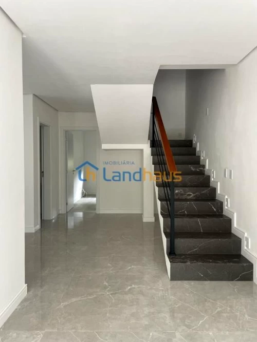 Casa / Sobrado à venda em Suzana, Canela