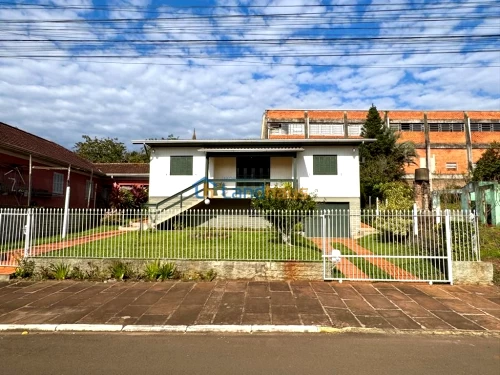 Casa / Sobrado à venda em São José, Ivoti