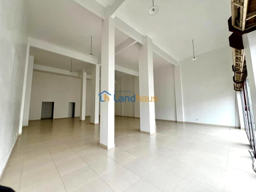 Sala / Loja à venda em Farroupilha, Ivoti