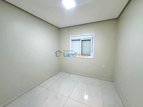 Casa / Sobrado à venda em Centro, Lindolfo Collor
