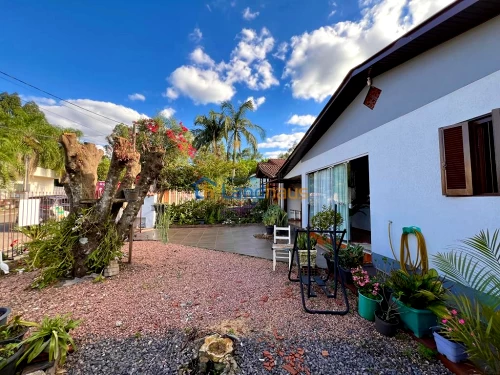 Casa / Sobrado à venda em Morada do Sol, Ivoti