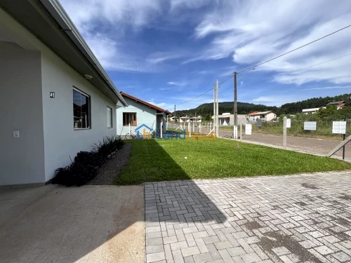 Casa / Sobrado à venda em Centro, Presidente Lucena