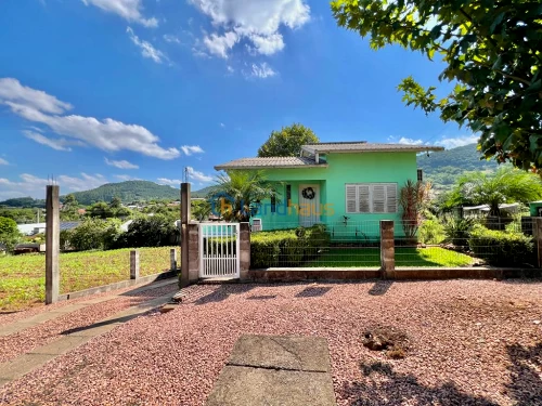 Casa / Sobrado à venda em Centro, São José do Hortêncio