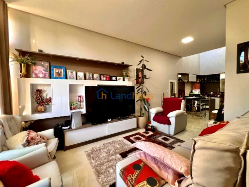 Casa / Sobrado à venda em Concórdia, Ivoti