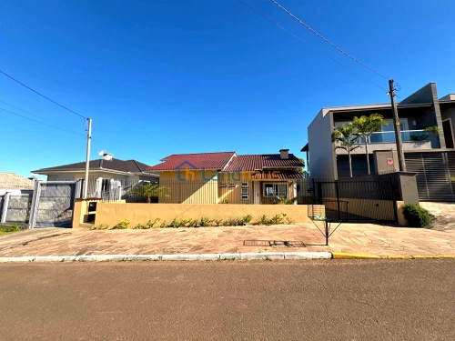 Casa / Sobrado à venda em Jardim Panorâmico, Ivoti