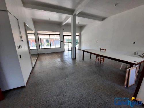 Sala / Loja para alugar em Farroupilha, Ivoti