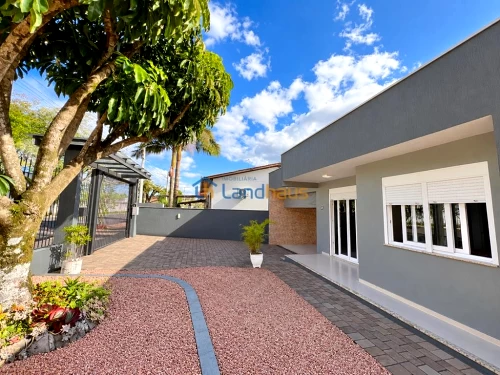 Casa / Sobrado à venda em Farroupilha, Ivoti