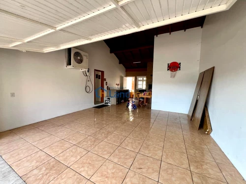 Casa / Sobrado à venda em Concórdia, Ivoti