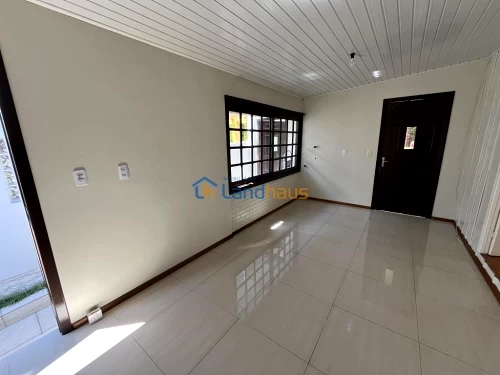 Casa / Sobrado para alugar em 48 Baixa, Lindolfo Collor