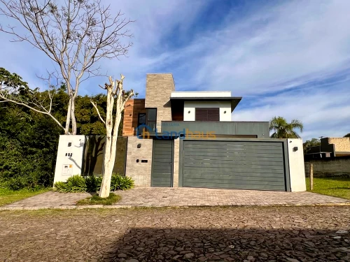 Casa / Sobrado à venda em Concórdia, Ivoti