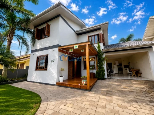 Casa / Sobrado à venda em Concórdia, Ivoti